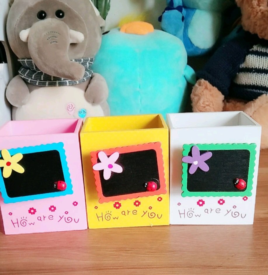 Pen Stand - Wooden - Image 7