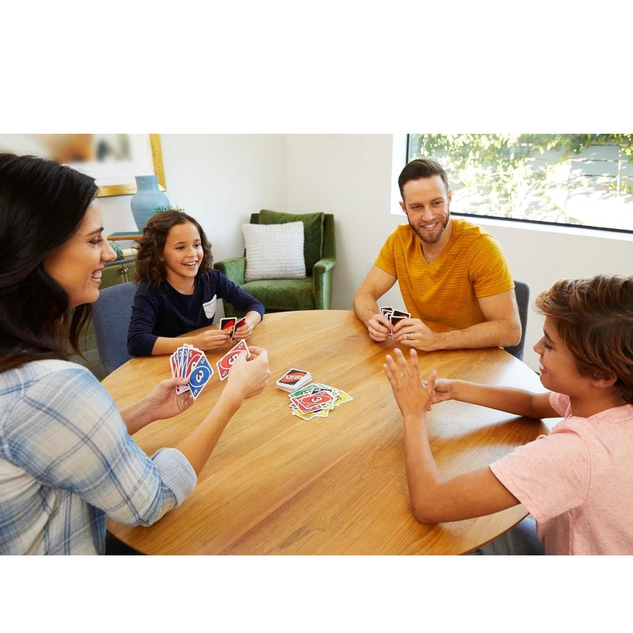 UNO - Card Game - Image 4