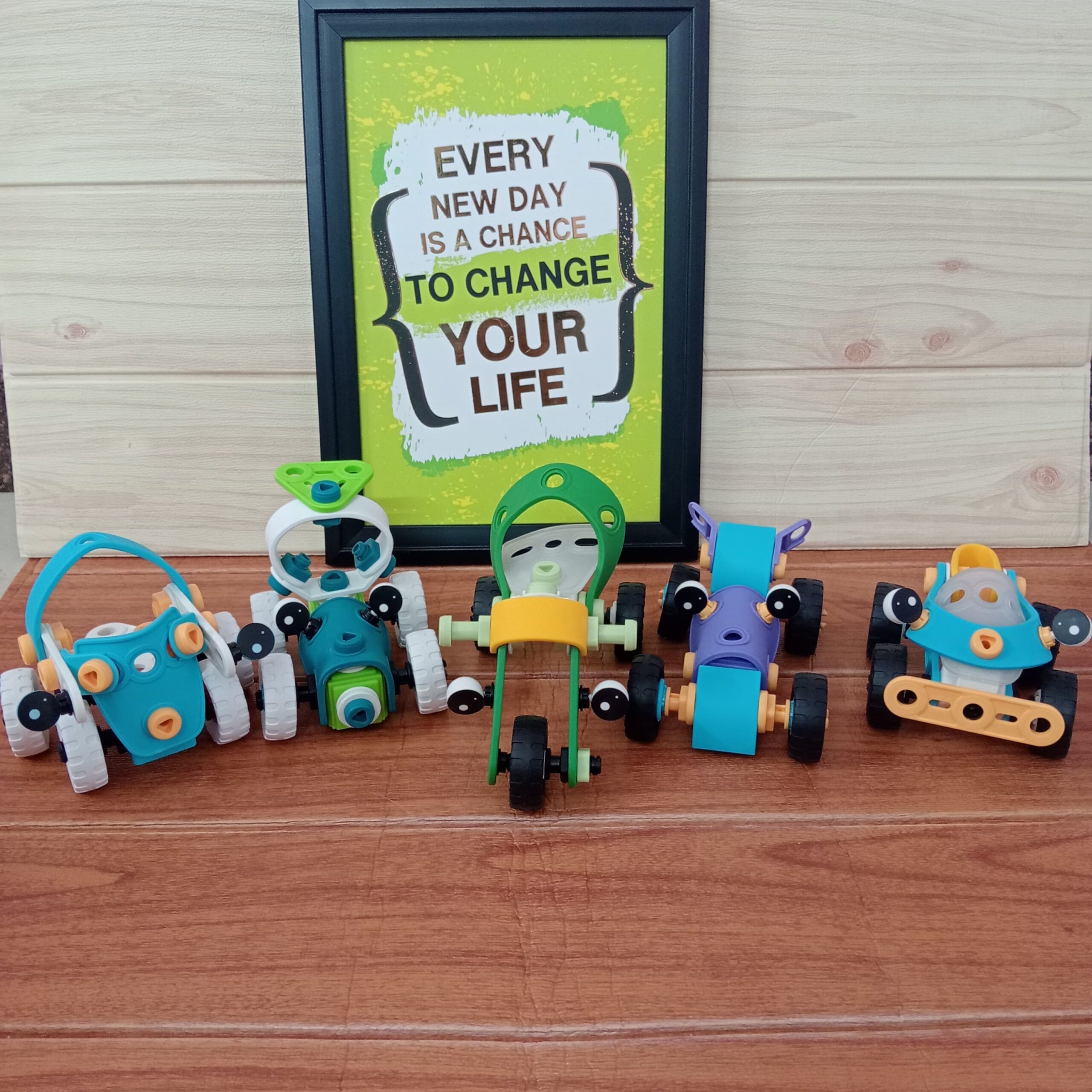 Building Blocks Assembly Car - STEM Toy - Image 8