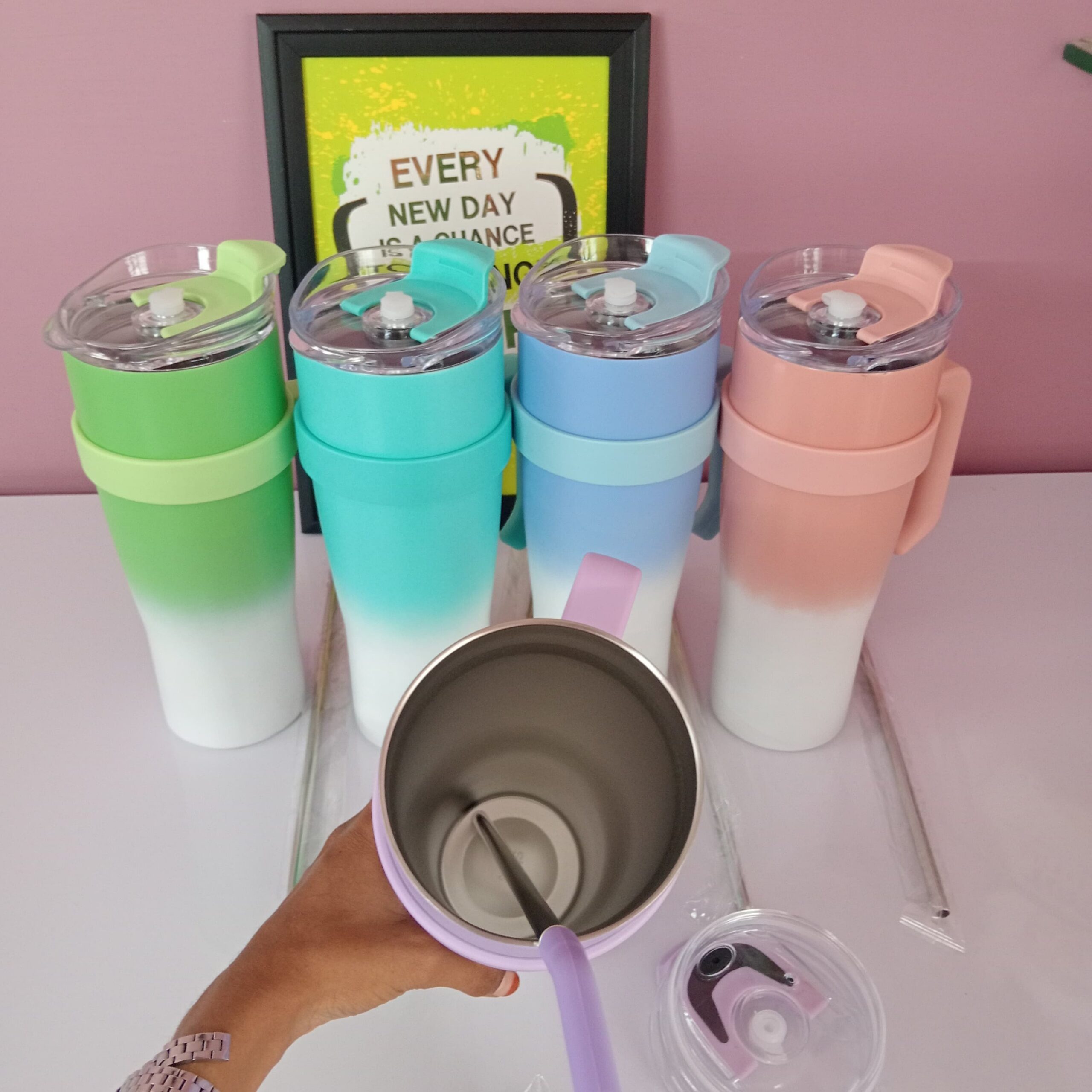 Vacuum Stainless Steel Tumbler - Image 12