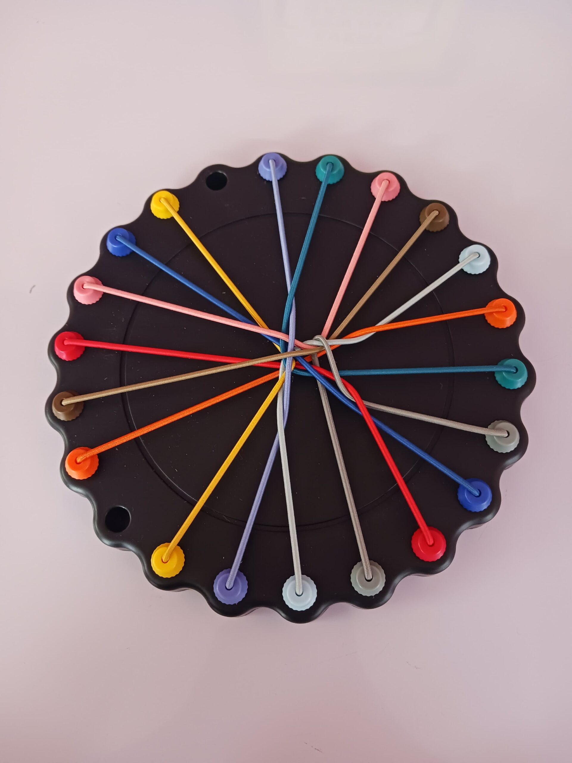 Brainy Knots - Rope Challenge Game - Image 6
