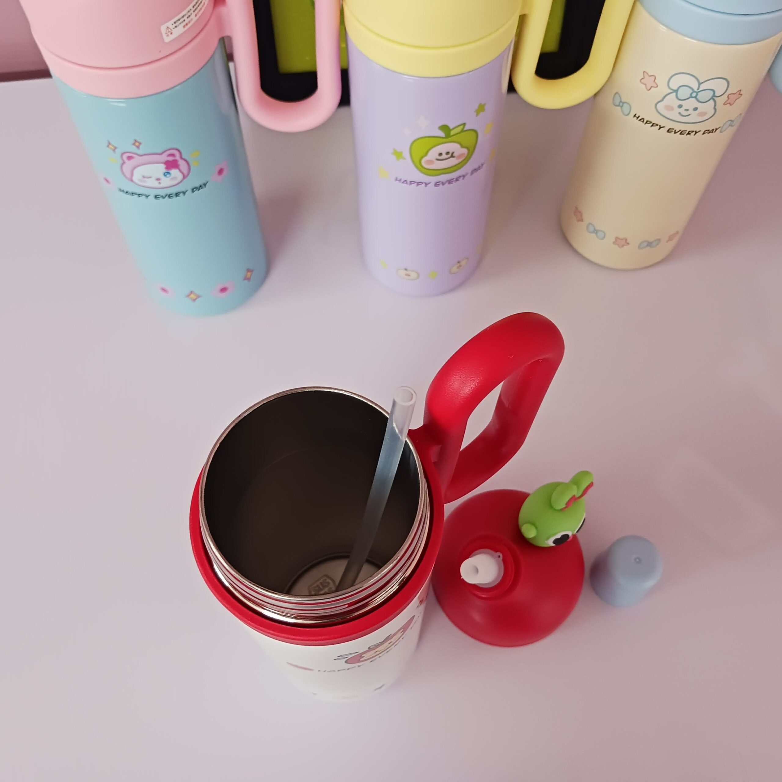 Happy Every Day Cartoon Insulated Bottle with Straw - 800 ml - Image 12