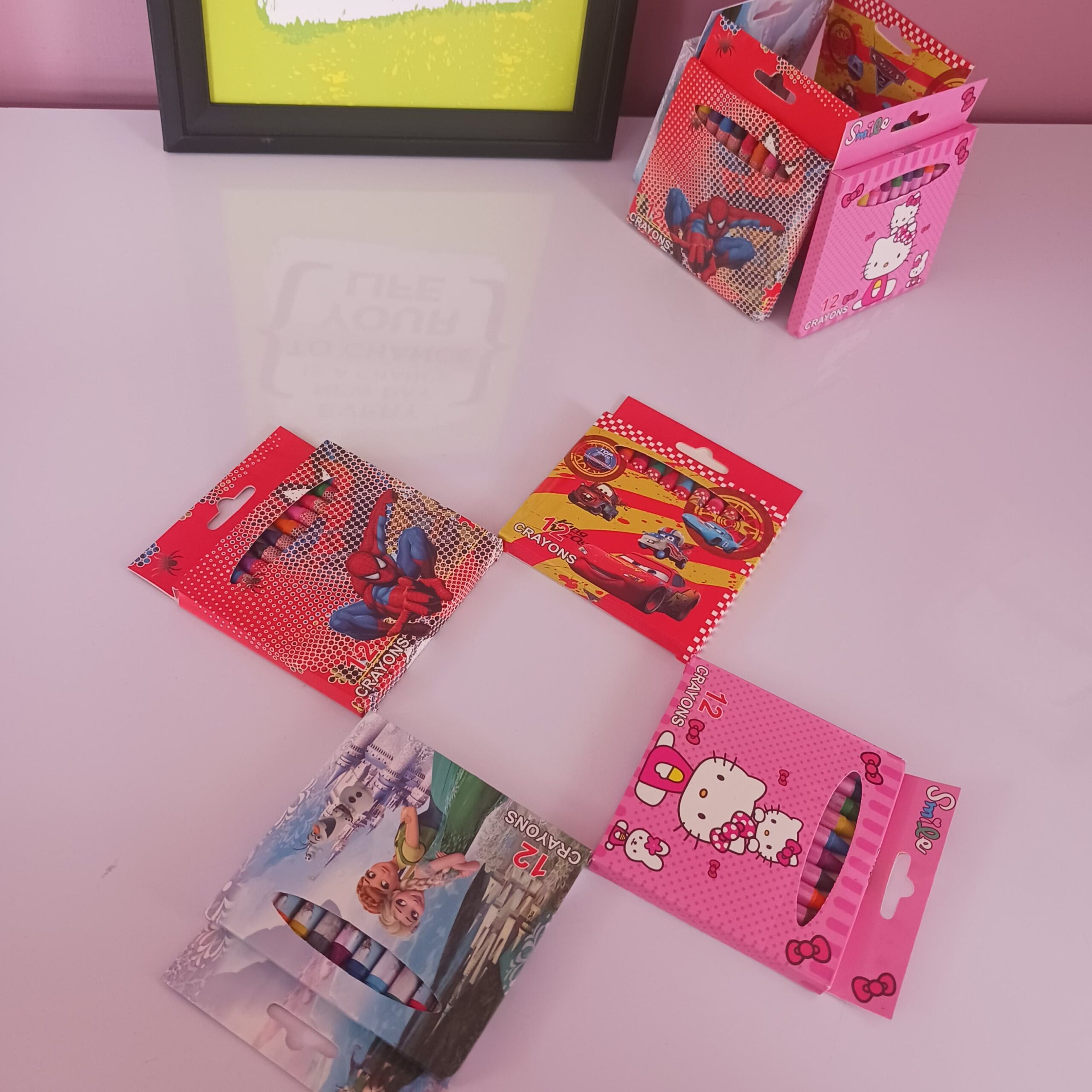 12 Piece Crayon Set - Image 8
