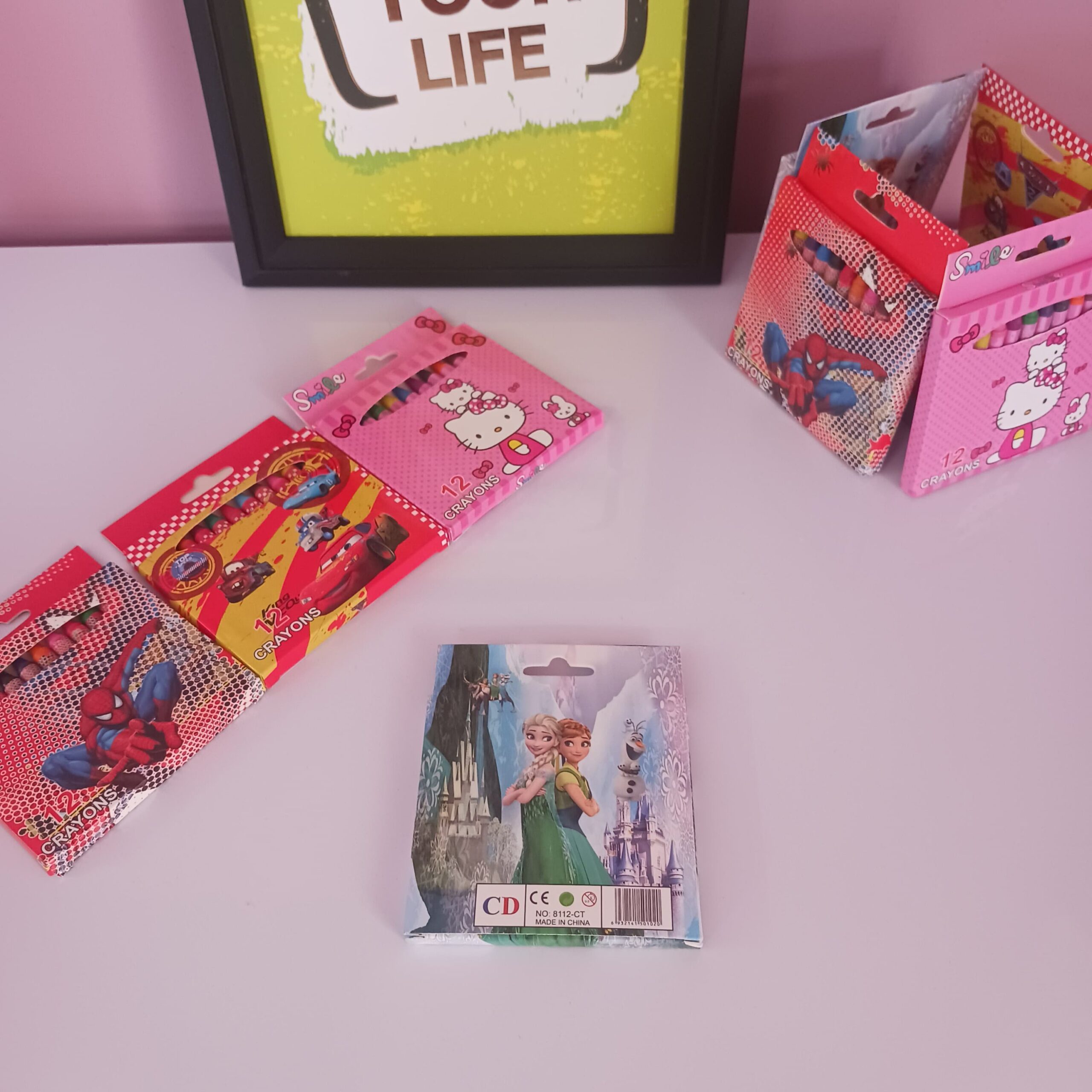 12 Piece Crayon Set - Image 4