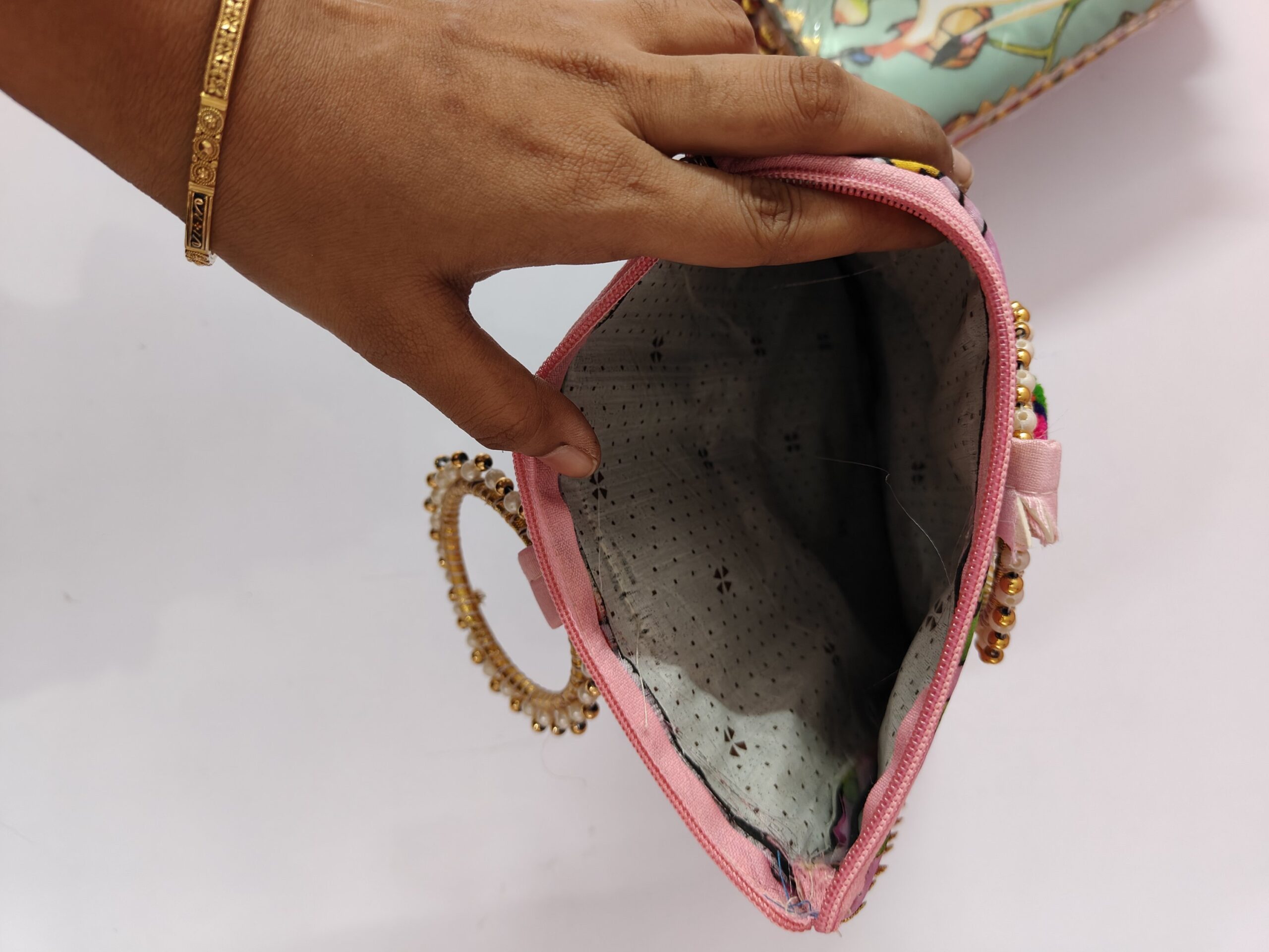 Pichwai Bag With Handle - Image 3