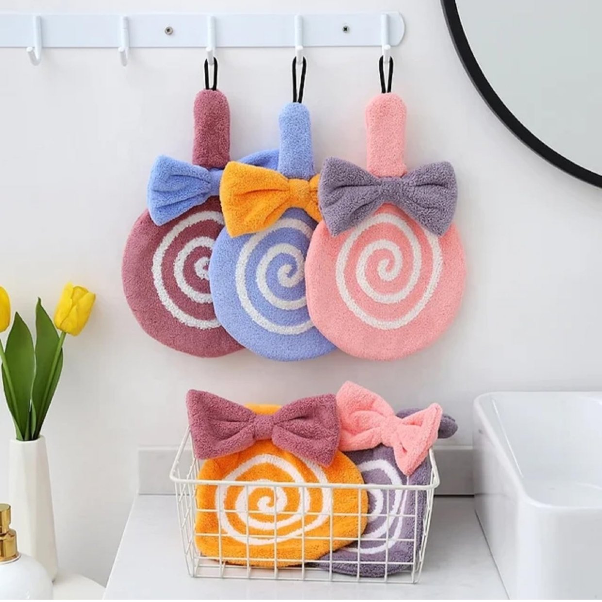 Lollipop Hand Towel - Image 7