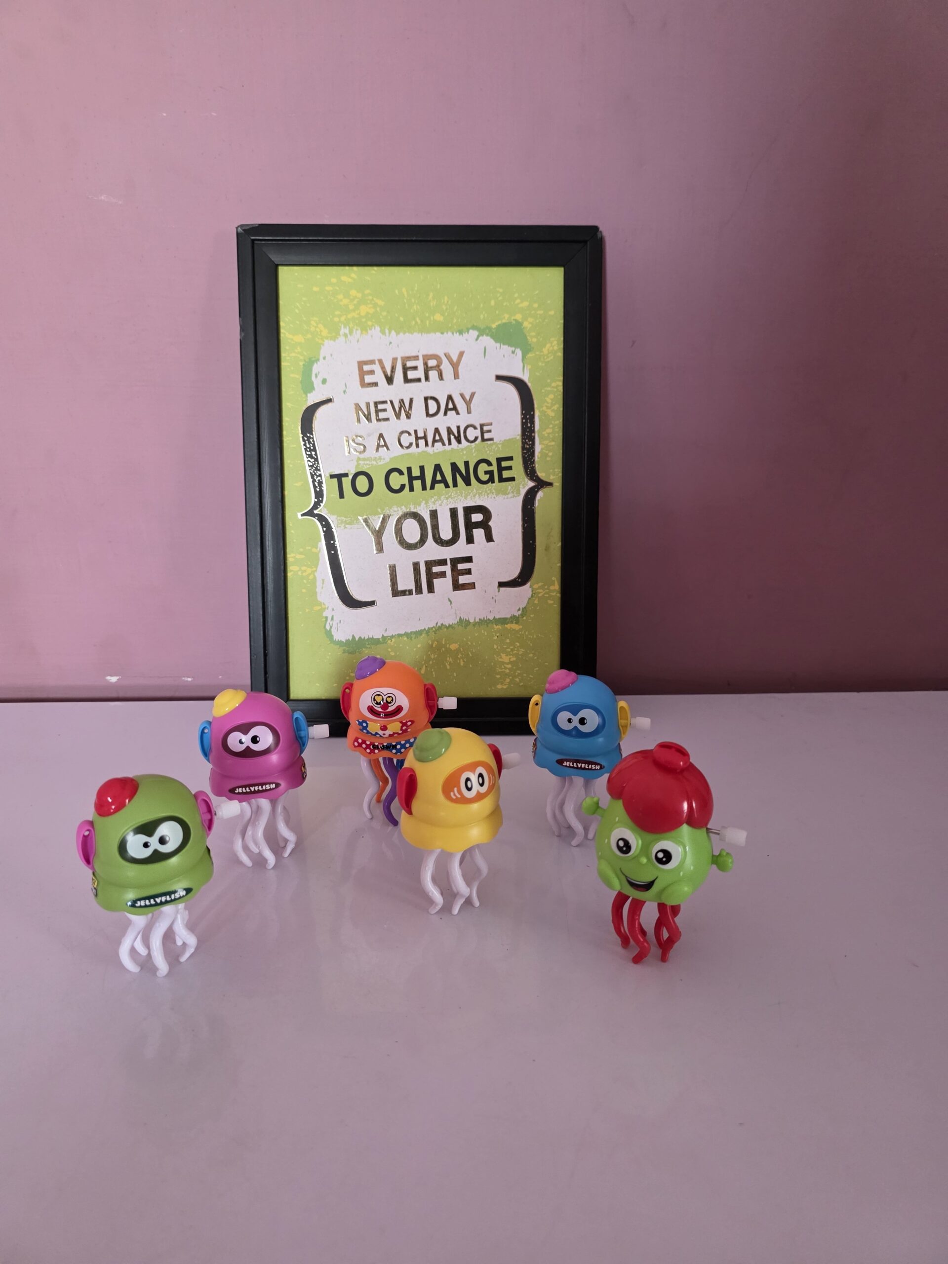 Jelly Fish Dancing - Key Operated Toy - Image 2