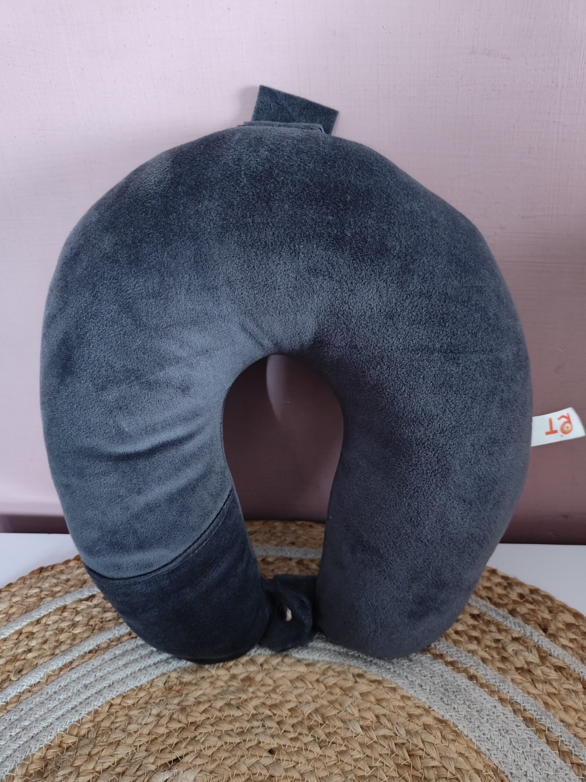 Neck Pillow - Image 4