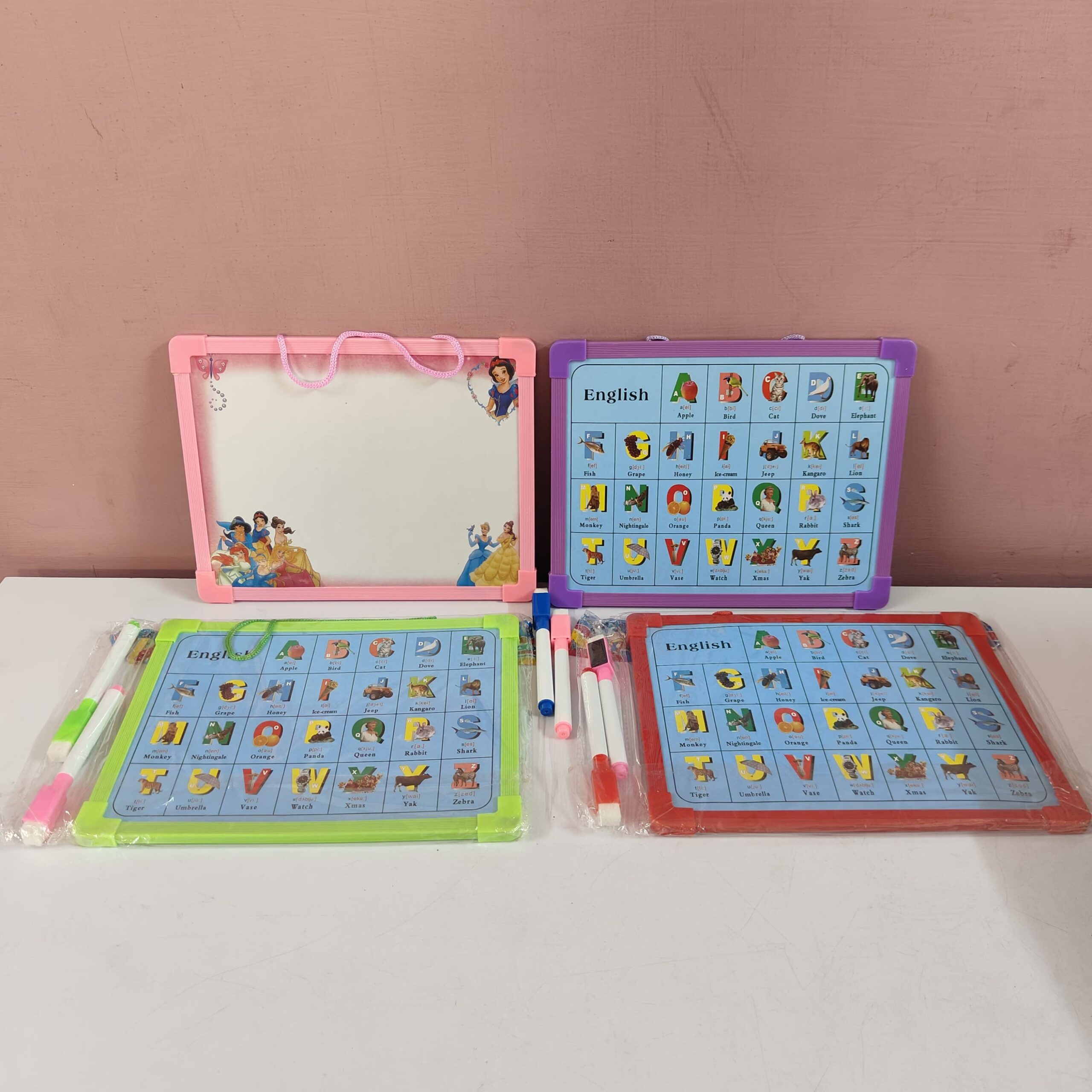 Character 2 in 1 White Board with Hanging - Image 3