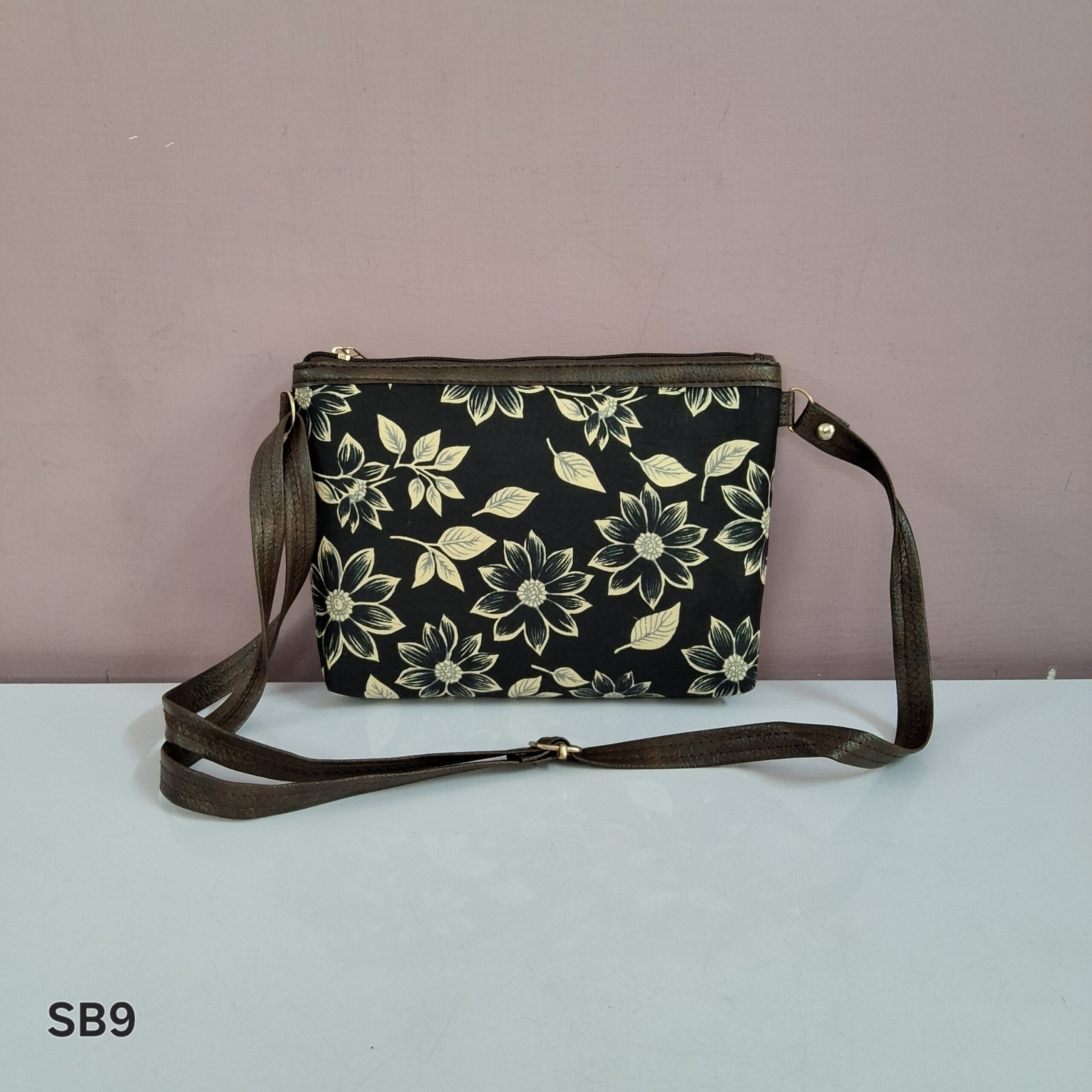 Ikkat or Kalamkari Print Handbag - Image 4